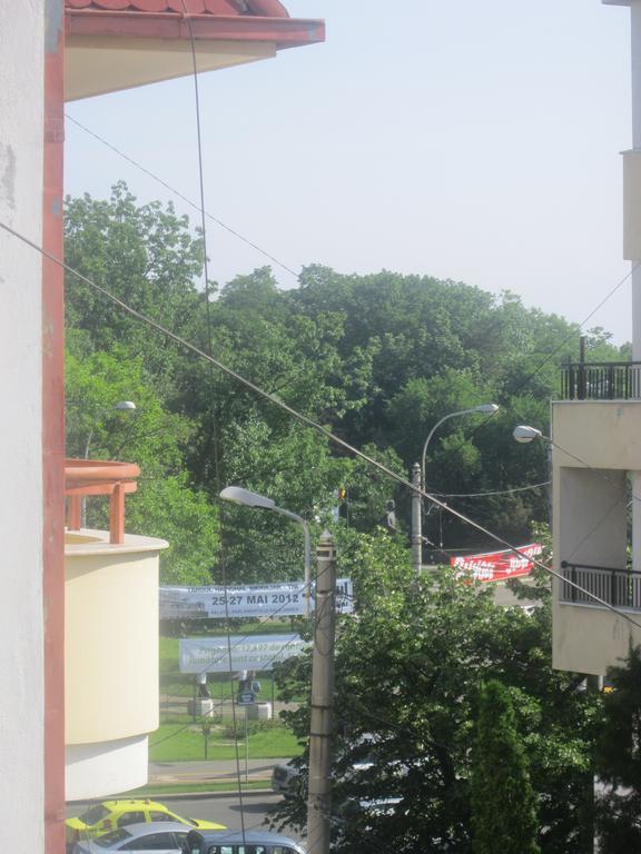 Pensiunea Helvetia Bucarest Exterior foto